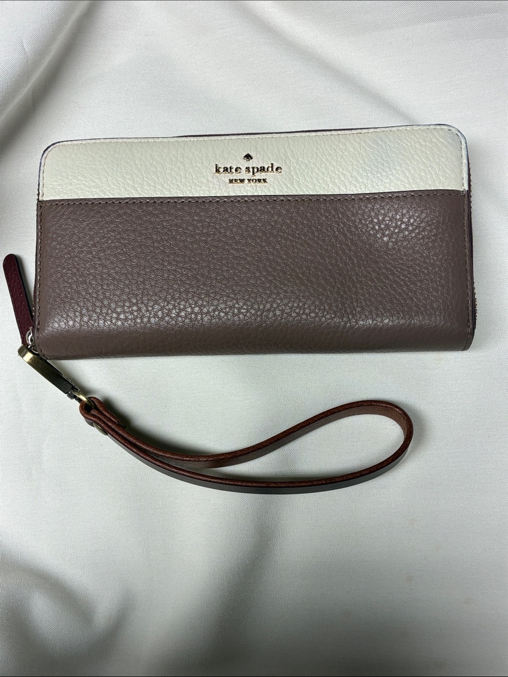 Kate Spade Colorblock Leather Zip Around Wristlet Wallet Cream Brown Plum